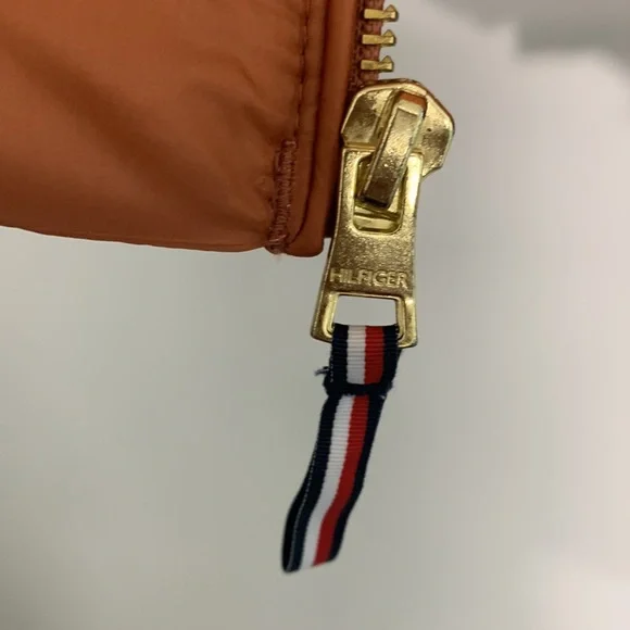 NWOT Tommy Hilfiger puffer coat - Picture 3 of 16